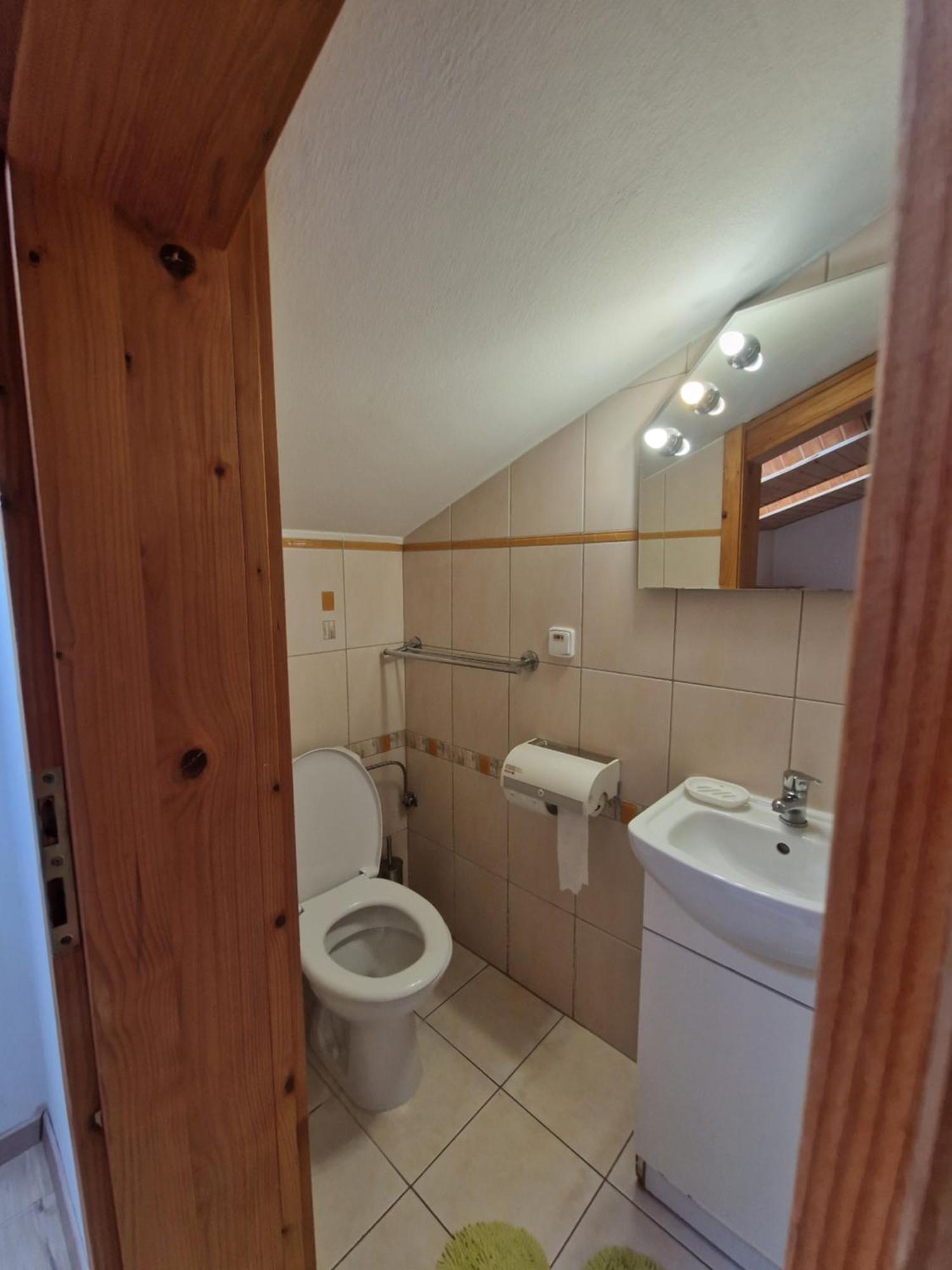 Pri Piecke Penzion A Restauracia Stare Hory Room photo